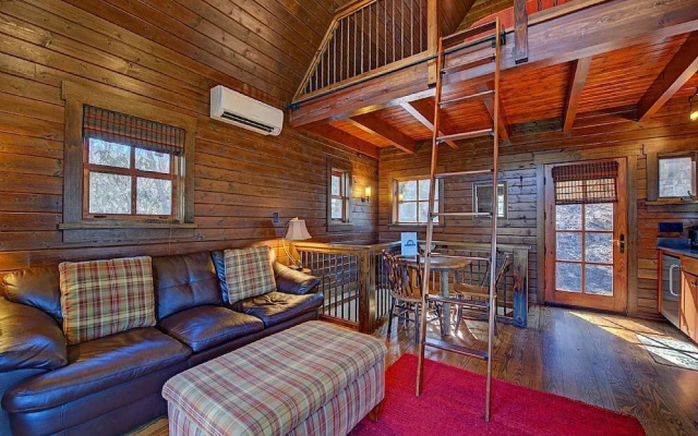 photo 5 of Woodpecker's Hollow - 1 Br Cabin