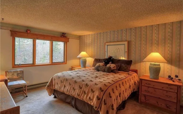 photo 3 of Woods Manor 204A  (Condo with on-site Hot Tub)