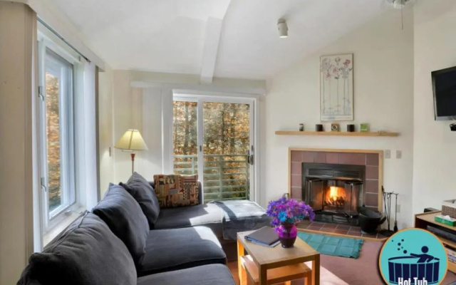 photo 2 of Woods Resort Unit V26