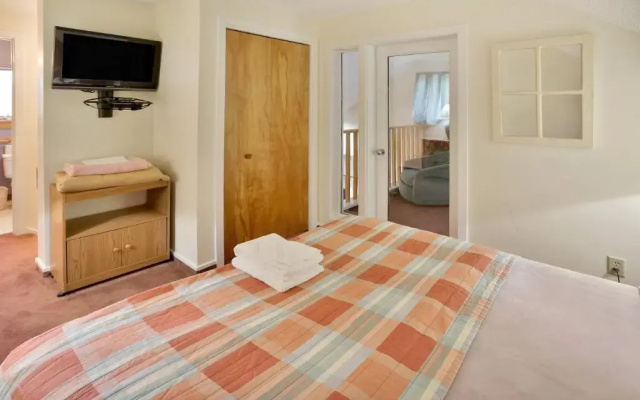 photo 3 of Woods Resort Unit V26