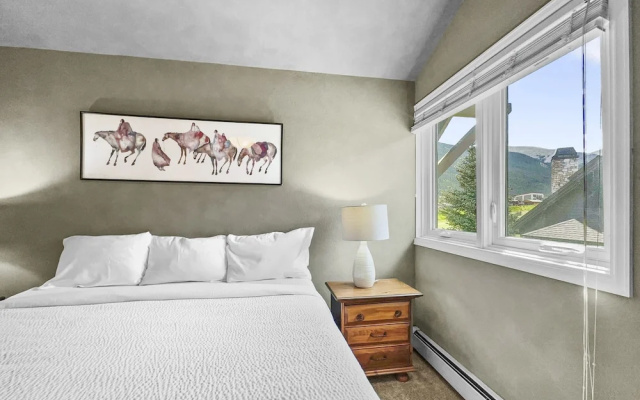 photo 5 of Private Dog Friendly Home Boasts Incredible Views - WD25 by RedAwning