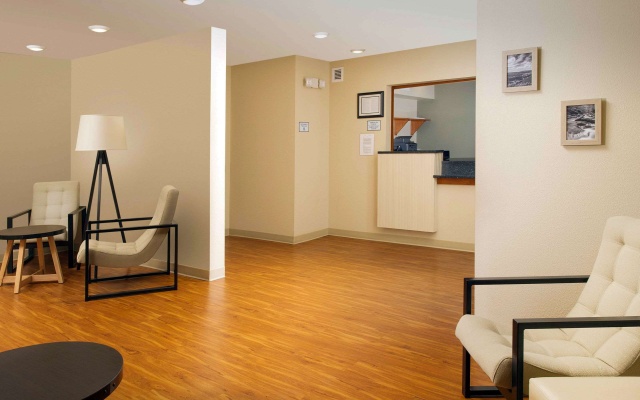 photo 2 of WoodSpring Suites Allentown