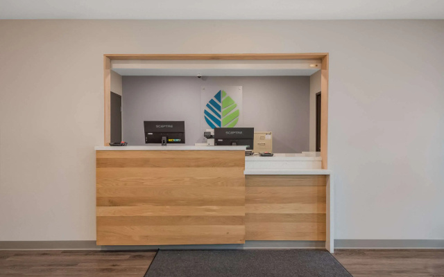 photo 2 of WoodSpring Suites Bellflower - Los Angeles