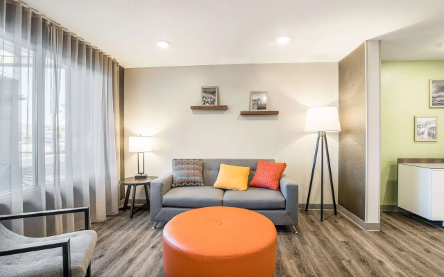 photo 3 of WoodSpring Suites Colton