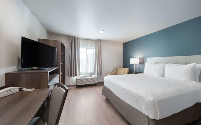 photo 4 of WoodSpring Suites Dallas Plano Central Legacy Drive