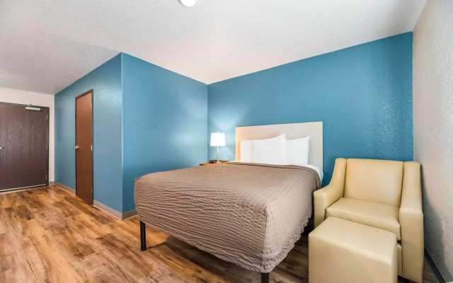 photo 5 of WoodSpring Suites Davenport FL