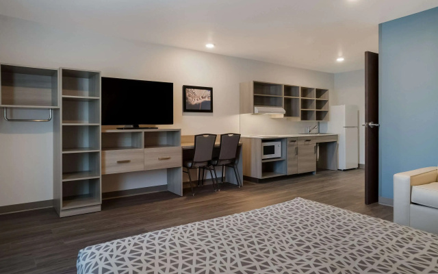 photo 5 of Woodspring Suites Detroit Sterling Heights
