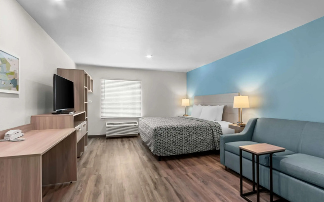 photo 5 of Woodspring Suites Gilbert - Mesa Gateway Airport