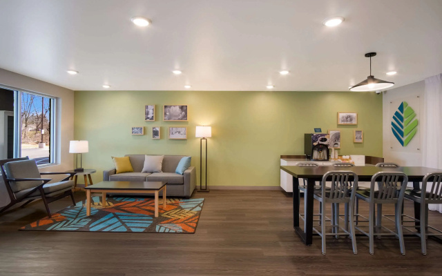 photo 3 of WoodSpring Suites Grand Rapids Kentwood