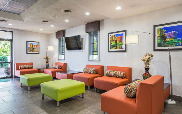 photo 2 of WoodSpring Suites Greenville Haywood Mall