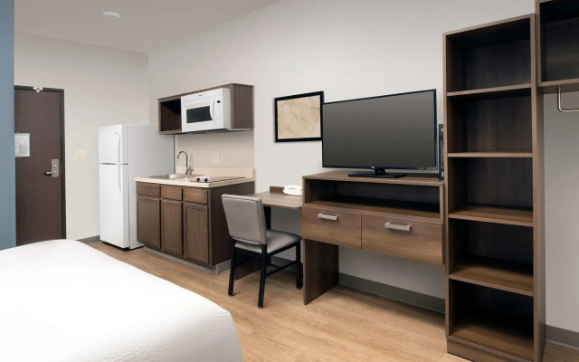 photo 4 of WoodSpring Suites Miami Southwest