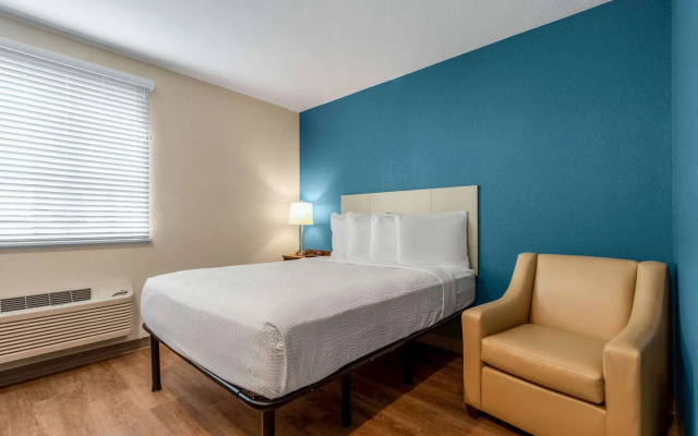 photo 3 of WoodSpring Suites Miramar