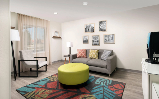photo 2 of WoodSpring Suites Orlando International Drive