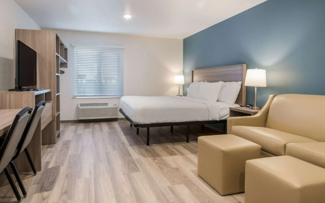 photo 4 of WoodSpring Suites Portland Vancouver