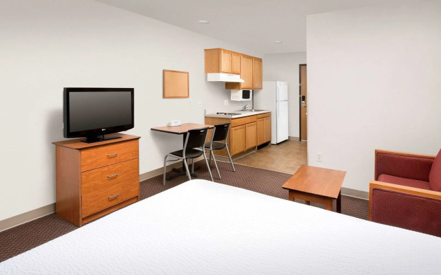 photo 5 of WoodSpring Suites San Antonio North Live Oak I-35