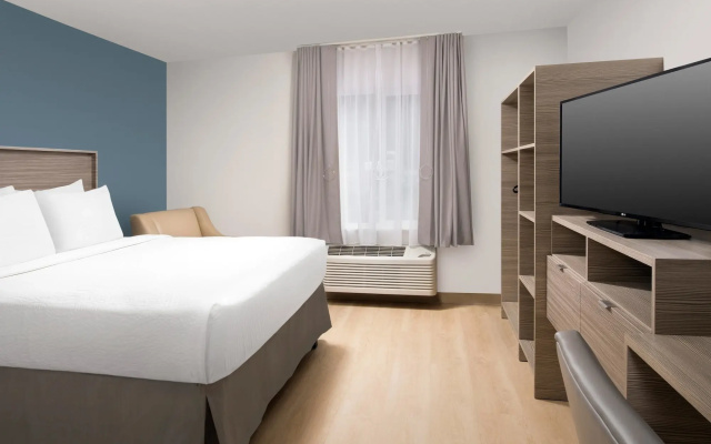 photo 3 of WoodSpring Suites Seattle Tukwila