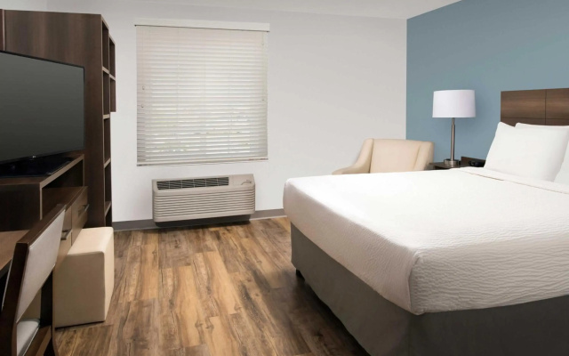 photo 2 of Extended Stay America Select Suites - Clearwater