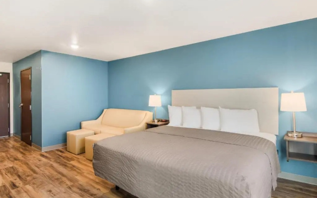 photo 5 of WoodSpring Suites Thornton-North Denver