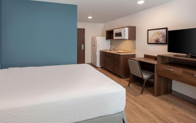 photo 3 of WoodSpring Suites Washington DC East Arena Drive