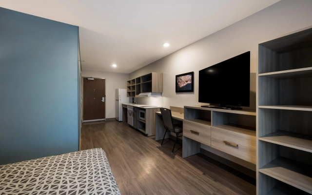 photo 5 of Woodspring Suites Wixom - Novi