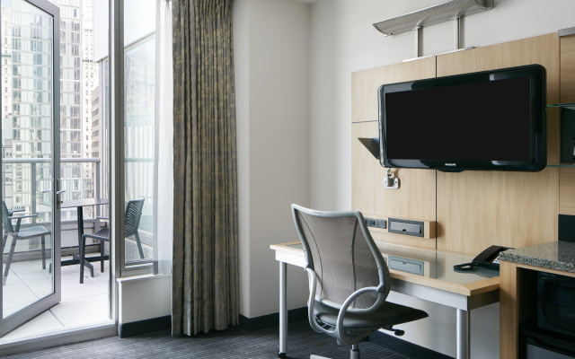 photo 5 of World Center Hotel