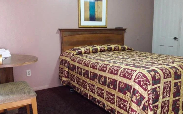 photo 4 of World Motel