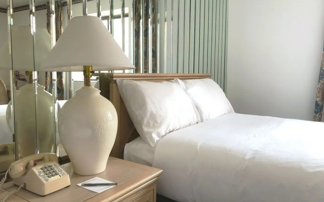 photo 4 of World Vacation Hotel