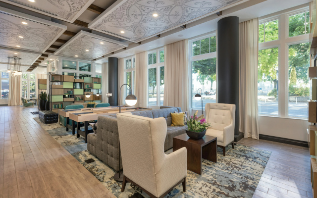 photo 2 of WorldMark Portland - Waterfront Park
