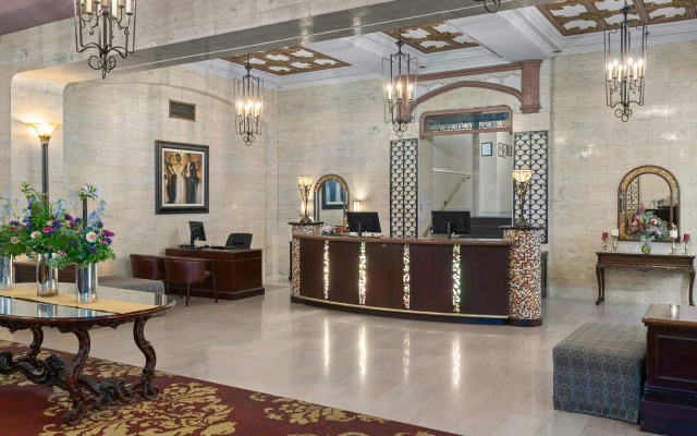 photo 2 of WorldMark Seattle - The Camlin