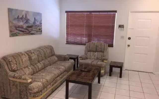 photo 3 of Wow!! Apartment for 4 Just Few Steps To The Beach!