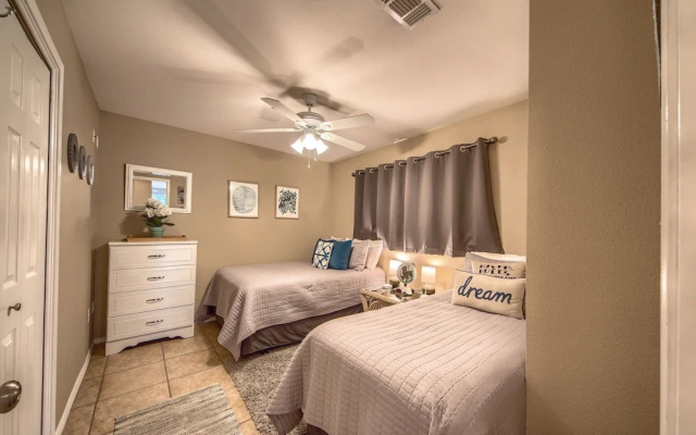 photo 2 of Ww F101 Slice Of Heaven 2 Bedroom Condo by RedAwning