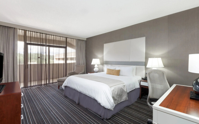 photo 3 of Sonesta Atlanta Northwest Galleria - Marietta
