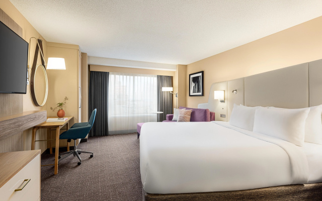 photo 3 of Crowne Plaza Cleveland at Playhouse Square by IHG