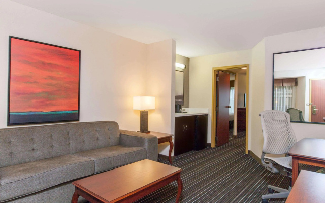 photo 3 of Sonesta Suites Dallas Park Central