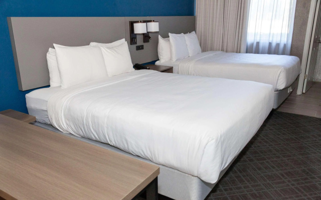 photo 4 of Comfort Suites Baton Rouge South I-10