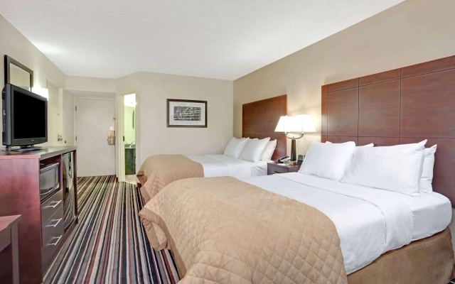 photo 5 of Wyndham Garden Charlotte Airport Southeast
