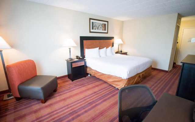 photo 5 of Exton Hotel & Conference Center