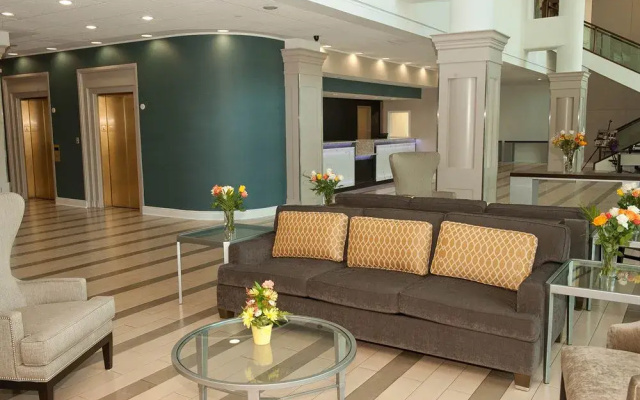 photo 2 of Wyndham Garden Hotel-Atl Nw