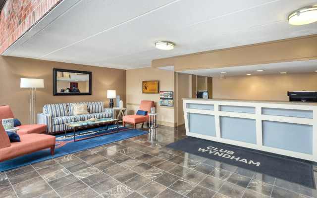 photo 4 of Club Wyndham Inn on the Harbor