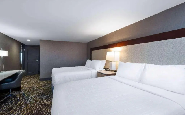 photo 2 of Wyndham Lancaster Resort and Convention Center
