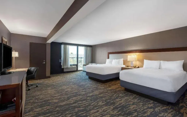 photo 3 of Wyndham Lancaster Resort and Convention Center