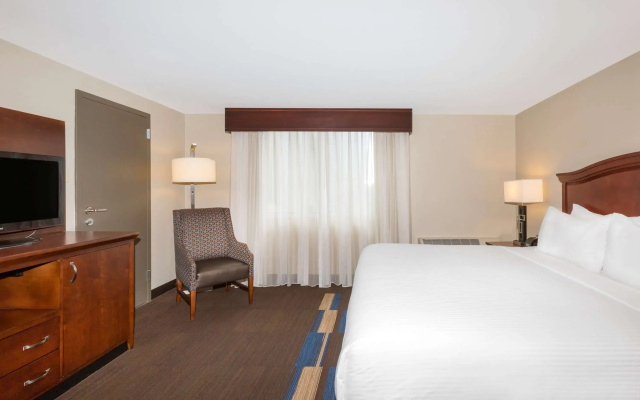 photo 5 of Wyndham New Orleans - French Quarter