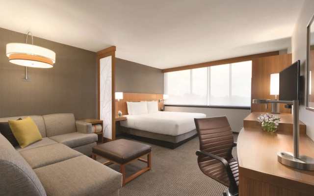 photo 3 of Hyatt Place Chicago/O'Hare Airport
