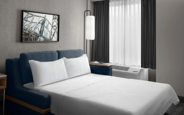 photo 3 of Courtyard by Marriott Pittsburgh University Center