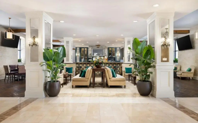 photo 3 of The Riverfront Hotel New Orleans