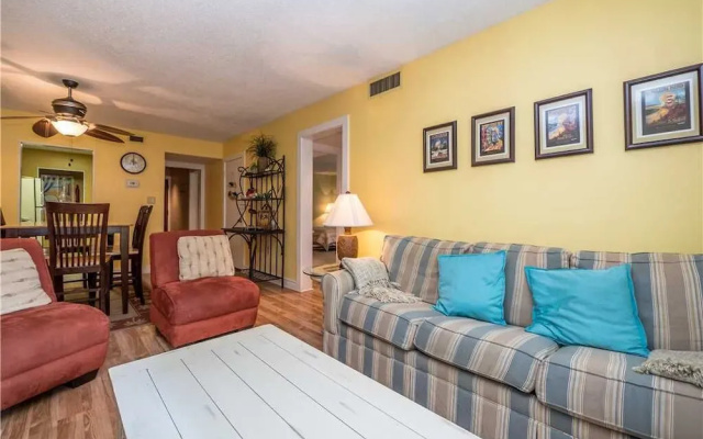photo 4 of Xanadu 7-D, 2 Bedroom, Sleeps 6, Pool, Tennis, Walk to Beach
