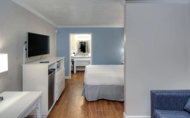 photo 3 of Melbourne All Suites Inn near I95