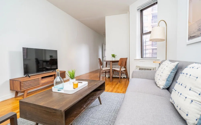 photo 4 of Yorkville Apartments -Upper East Side