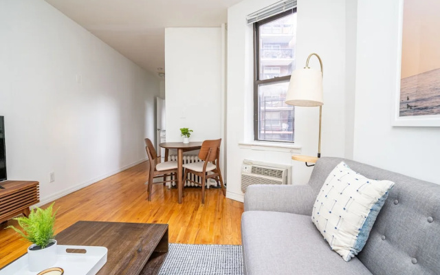 photo 5 of Yorkville Apartments -Upper East Side