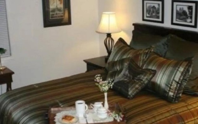 photo 3 of Yosemite Bed and Breakfast